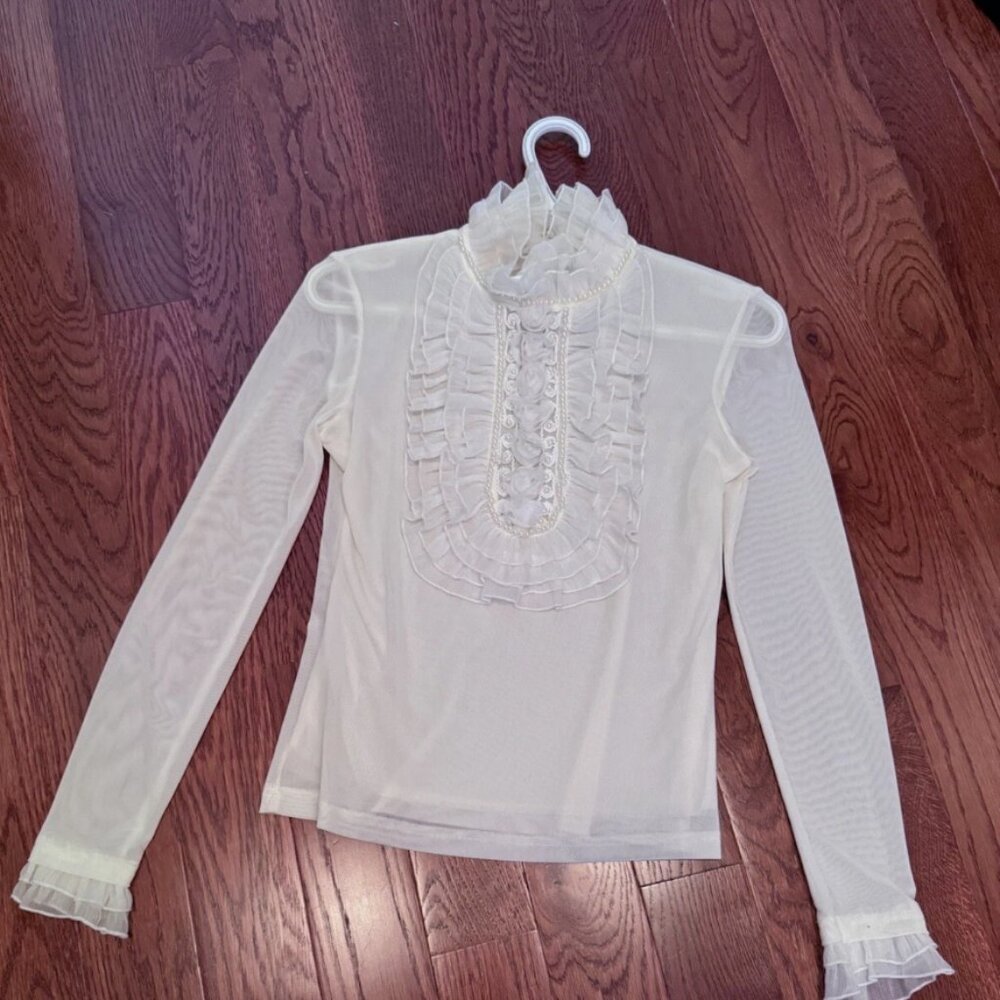 White Embroidered Blouse For Women Size Small Great Condition
